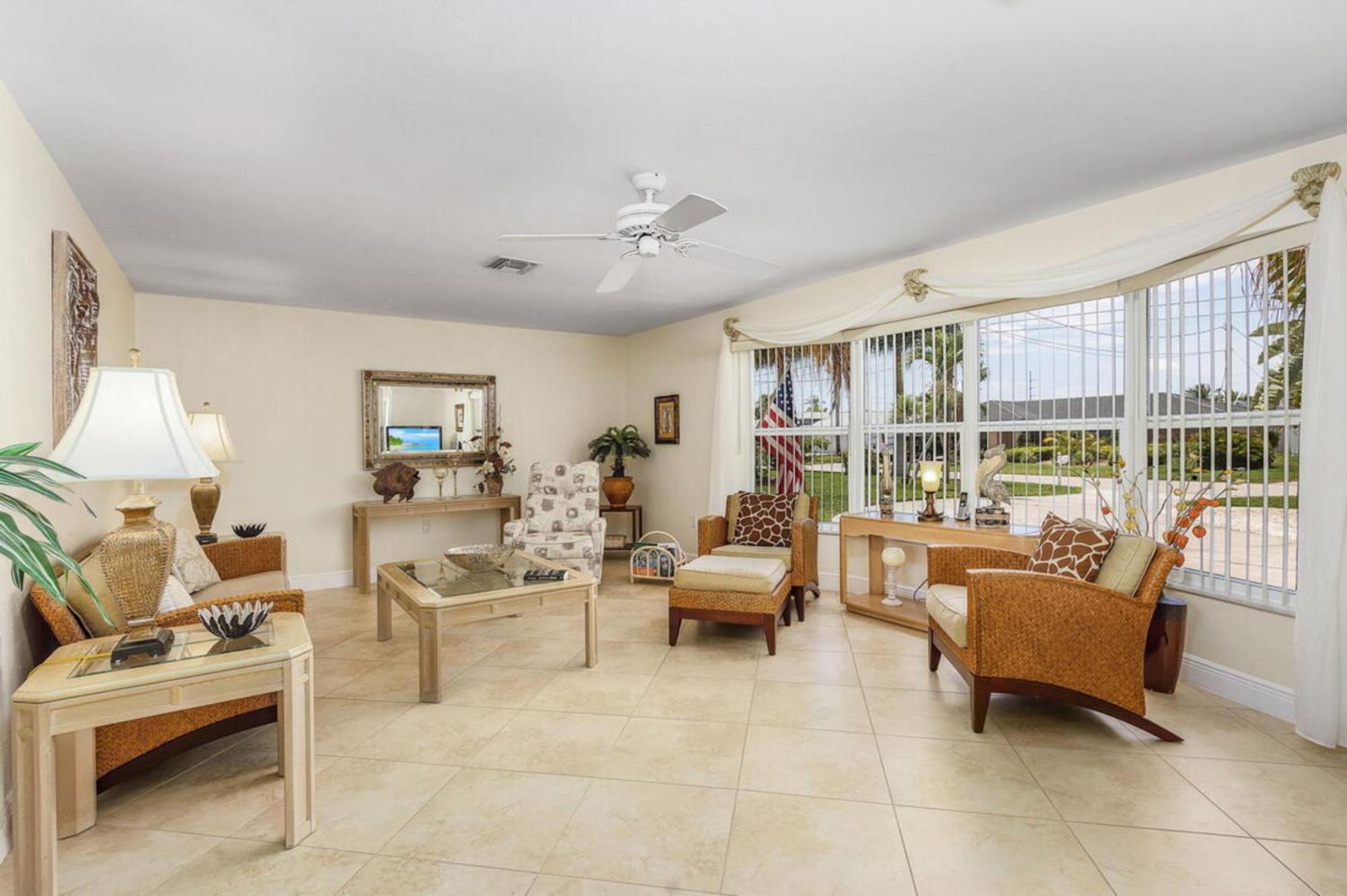 Villa Catalina Isles - Holidays In Paradise كيب كورال المظهر الخارجي الصورة