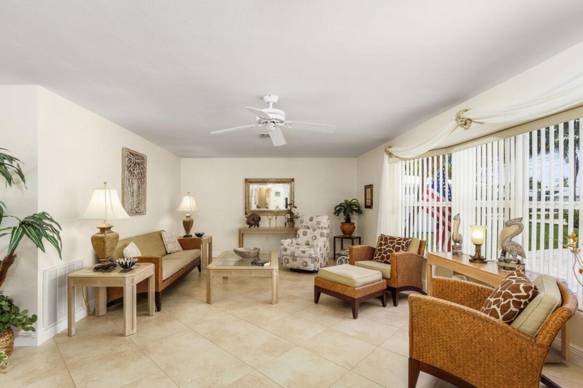Villa Catalina Isles - Holidays In Paradise كيب كورال المظهر الخارجي الصورة